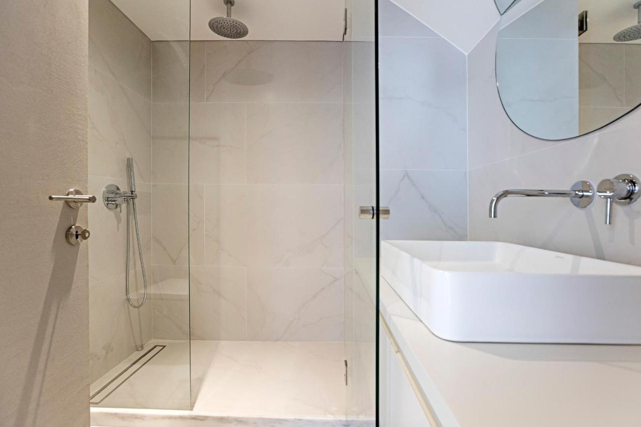 Downtown Duplex W/ Amazing Terrace By Lovelystay Porto Luaran gambar