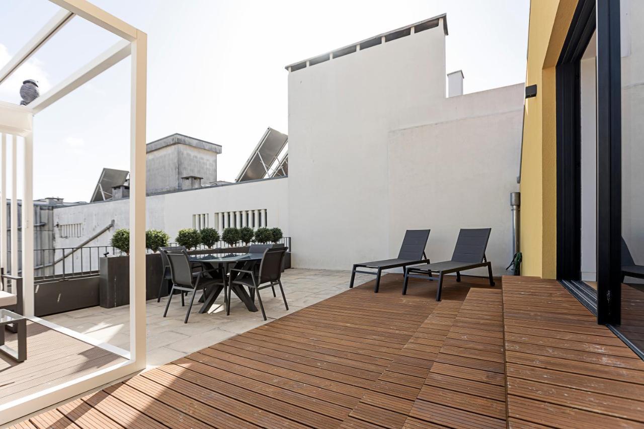 Downtown Duplex W/ Amazing Terrace By Lovelystay Porto Luaran gambar